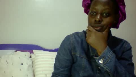 Snapshot of peacockxx chatting on September 23, 5:43 am peacockxx online show from September 23, 5:43 am