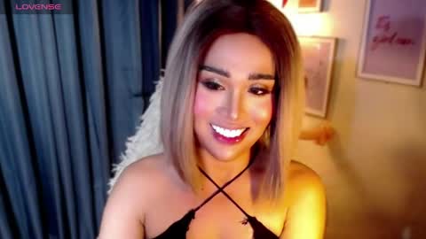 Angel Creamdensada online show from May 27, 4:37 pm
