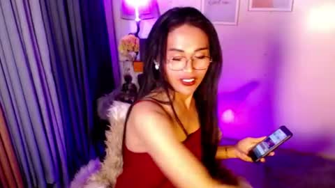 Snapshot of peakaboo_xx chatting on June 25, 6:23 pm Angel Creamdensada online show from June 25, 6:23 pm