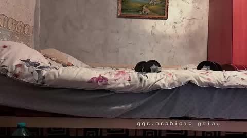 Snapshot of peanutmikk chatting on March 26, 4:34 pm peanutmikk online show from March 26, 4:34 pm