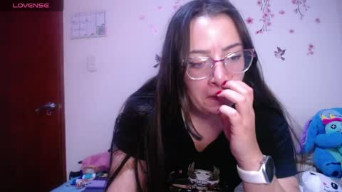 Pearl online show from March 26, 4:18 am