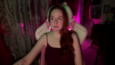 Snapshot of pearlprincess_ chatting on July 26, 12:41 am Adelina online show from July 26, 12:41 am