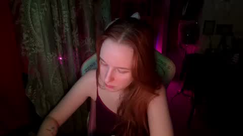 Snapshot of pearlprincess_ chatting on July 27, 1:51 pm Adelina online show from July 27, 1:51 pm