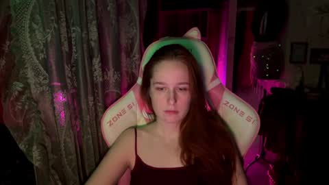 Snapshot of pearlprincess_ chatting on August 7, 12:01 am Adelina online show from August 7, 12:01 am