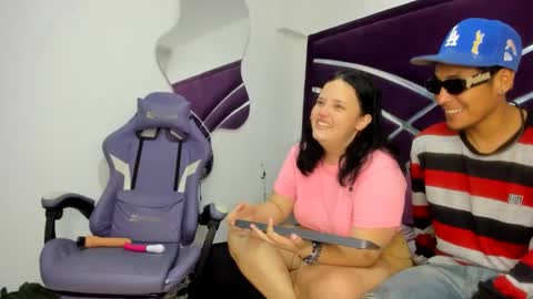 pebblesht online show from March 17, 12:19 pm