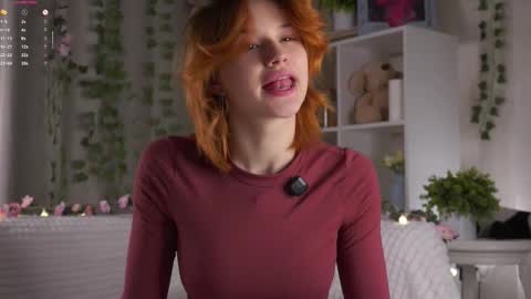 Lily online show from November 12, 12:11 am