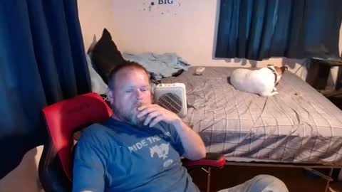 Snapshot of pecker40 chatting on September 27, 7:08 pm pecker40 online show from September 27, 7:08 pm