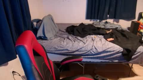 Snapshot of pecker40 chatting on January 9, 2:03 am pecker40 online show from January 9, 2:03 am