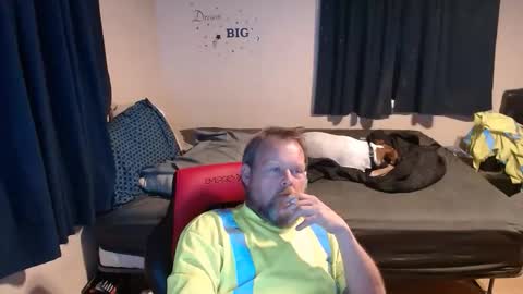 Snapshot of pecker40 chatting on January 15, 3:00 am pecker40 online show from January 15, 3:00 am