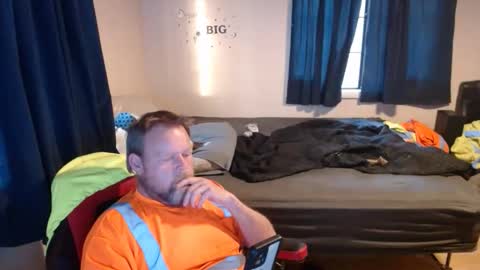 Snapshot of pecker40 chatting on January 17, 9:40 pm pecker40 online show from January 17, 9:40 pm