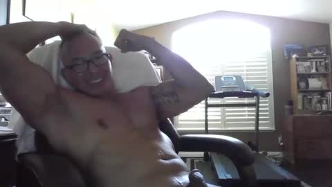 Snapshot of pecs1234 chatting on December 8, 11:08 pm pecs1234 online show from December 8, 11:08 pm