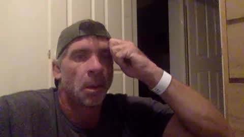 Snapshot of pedro________8 chatting on April 14, 7:47 am pedro________8 online show from April 14, 7:47 am