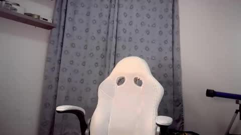 Snapshot of pedro_picapica chatting on November 5, 2:44 am Pedro online show from November 5, 2:44 am