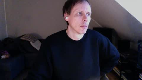 Snapshot of pedrohh chatting on February 22, 2:59 pm Arno online show from February 22, 2:59 pm