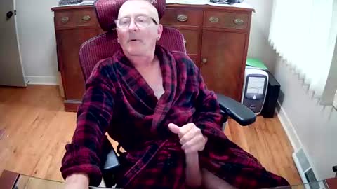Snapshot of peepingmale chatting on July 26, 1:18 pm peepingmale online show from July 26, 1:18 pm