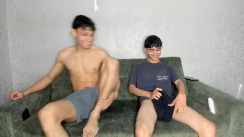 CAIN-19  ALLEN-18 RONALD-18 AUSTIN-18 MOD DANTE online show from April 25, 1:52 pm