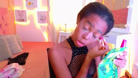 peneelopeecute online show from May 26, 7:54 pm