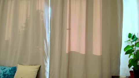 Snapshot of penelopa_xx chatting on March 7, 8:13 am Penny online show from March 7, 8:13 am