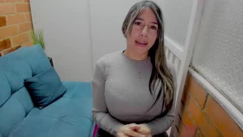 Penelope online show from February 3, 7:41 pm