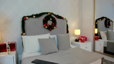 penelopeowenn online show from December 23, 3:04 am