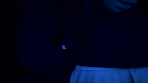 Snapshot of penessy47 chatting on November 13, 10:14 am penessy47 online show from November 13, 10:14 am