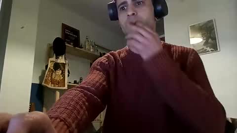 Snapshot of penesvoladores92 chatting on December 8, 1:58 pm penesvoladores92 online show from December 8, 1:58 pm