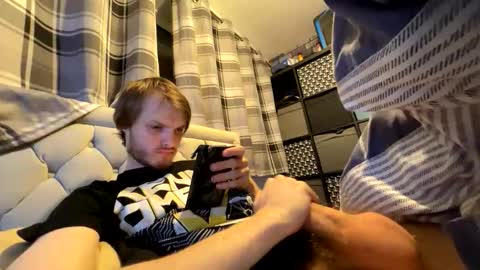 Snapshot of penguin666778 chatting on September 17, 8:10 pm Penguin online show from September 17, 8:10 pm