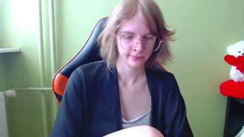 Penny online show from April 29, 6:39 am