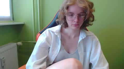 Penny online show from May 5, 6:21 am