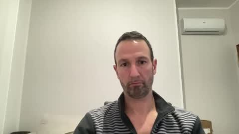 peppinslosqualo online show from February 11, 9:35 pm