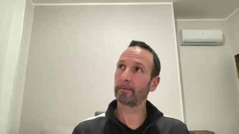 peppinslosqualo online show from February 15, 8:01 pm