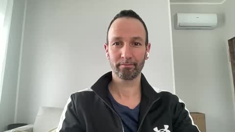 peppinslosqualo online show from February 16, 10:21 am