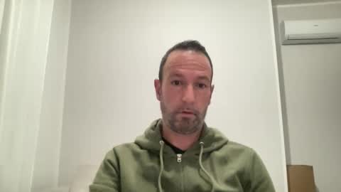 peppinslosqualo online show from October 20, 4:24 am