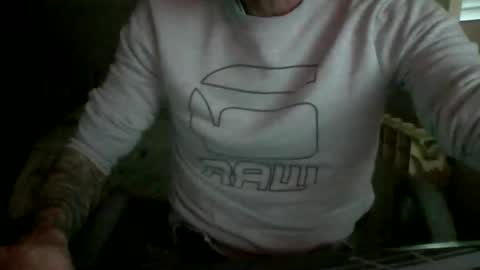 Snapshot of peptraderbcn chatting on December 15, 7:56 am peptraderbcn online show from December 15, 7:56 am