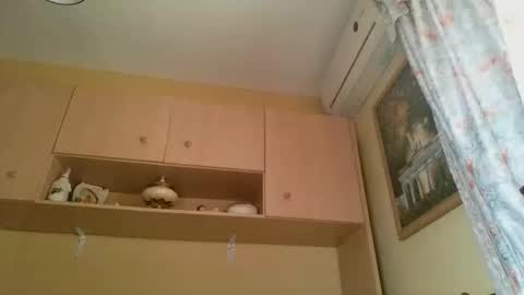 perales_12345 online show from March 8, 5:39 pm