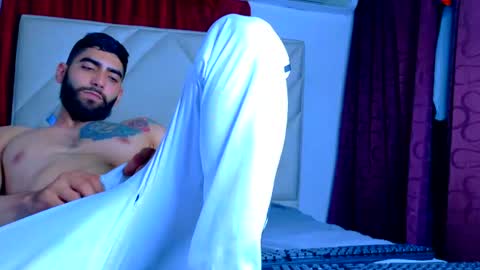 Snapshot of perfec_king00 chatting on July 14, 3:44 am Jacob online show from July 14, 3:44 am