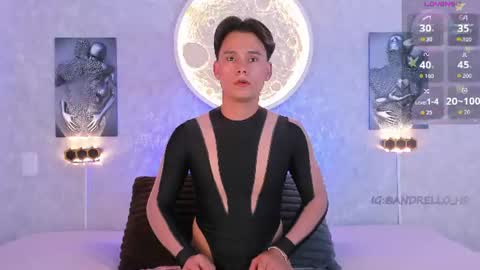 Andy online show from July 16, 8:26 pm