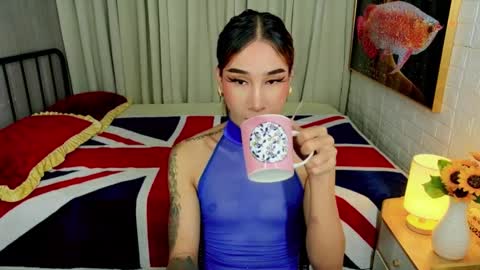 Snapshot of perfectstranger_ chatting on October 16, 2:01 am Chloe online show from October 16, 2:01 am