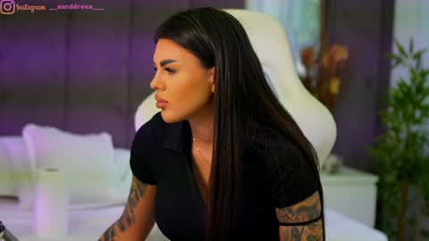 Dee online show from October 5, 1:31 pm