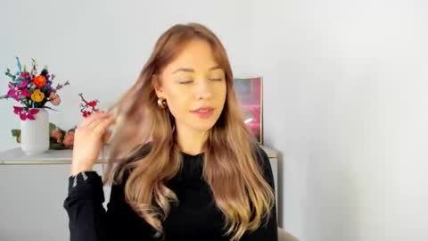 Cindy online show from March 18, 6:27 am