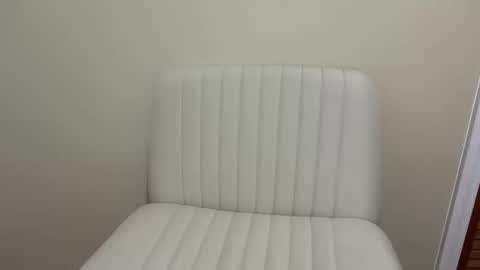 Snapshot of perkyprincessa chatting on October 10, 11:48 pm perkyprincessa online show from October 10, 11:48 pm