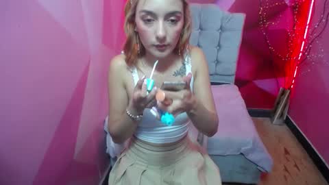 PERLA RED online show from January 29, 3:04 pm