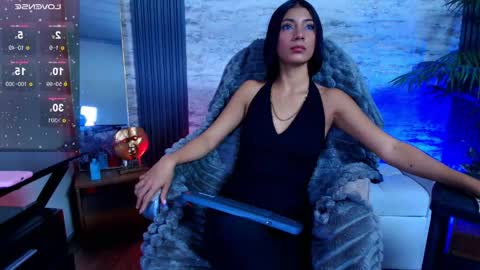 Snapshot of perlaa_moon_ chatting on May 7, 9:42 pm PERLA online show from May 7, 9:42 pm