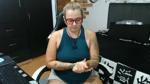 goloza online show from June 17, 3:31 am