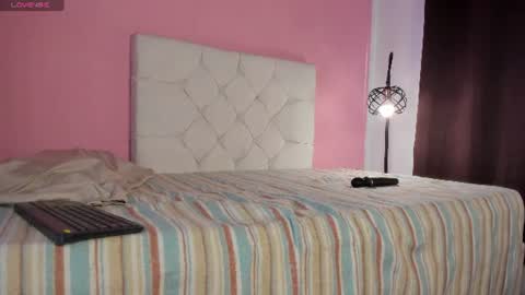 Snapshot of persefone_saira chatting on June 25, 1:26 pm Marie online show from June 25, 1:26 pm
