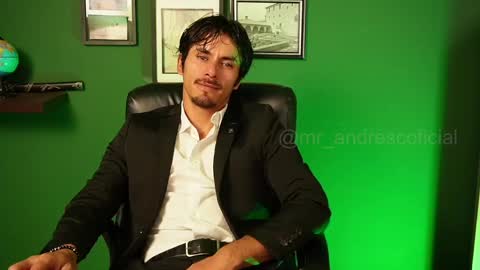 andres    online show from March 13, 6:47 pm