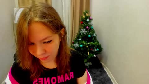 Snapshot of persinaky chatting on December 20, 9:00 pm horror flying on the wings of the night.... online show from December 20, 9:00 pm