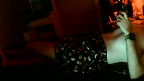 Snapshot of perthguytop chatting on March 2, 5:33 am perthguytop online show from March 2, 5:33 am