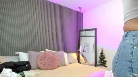 Lizza online show from December 21, 11:28 am