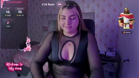 Isabella   online show from June 28, 3:18 pm